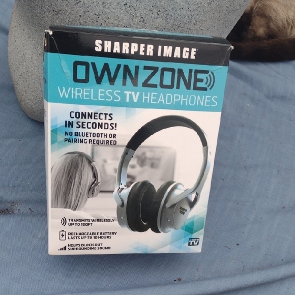 Sharper Image Wireless TV Headphones - Picture 1 of 5